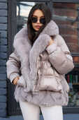 Женский пуховик Vivilona с капюшоном