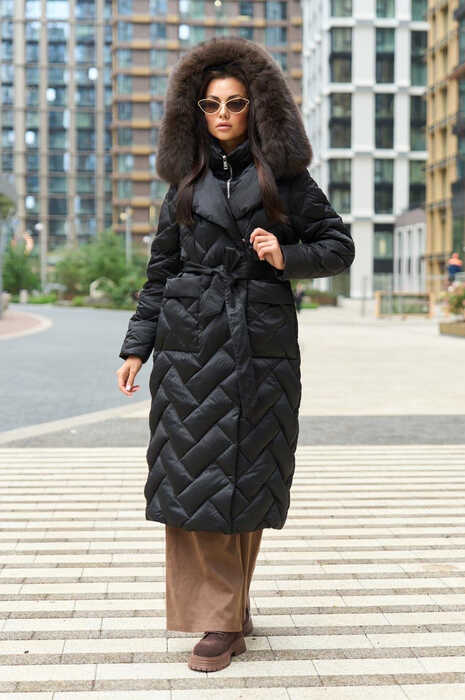 Пуховик Vivilona белый с мехом вдоль молнии