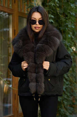 Фирменный пуховик Btn Button с натуральным мехом