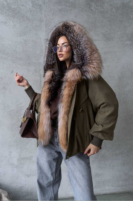 Модный пуховик Thomas bieber с чернобуреой